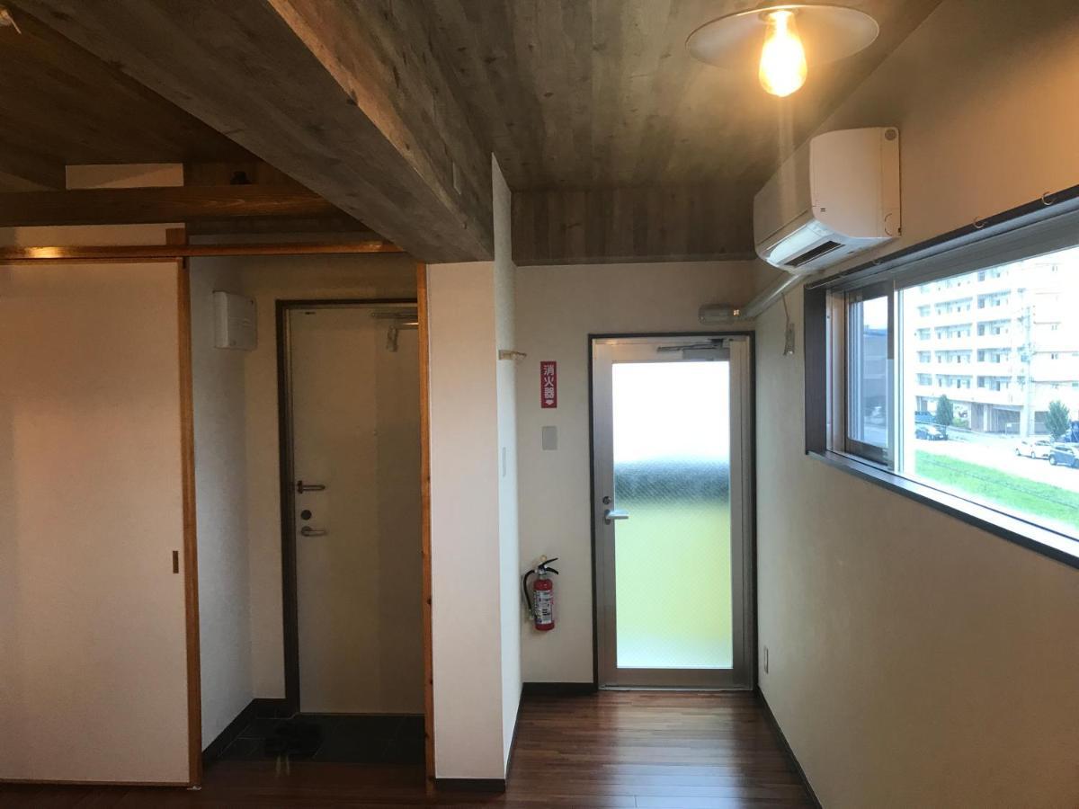 Urban Condominium Wafutei Naha Chambre photo